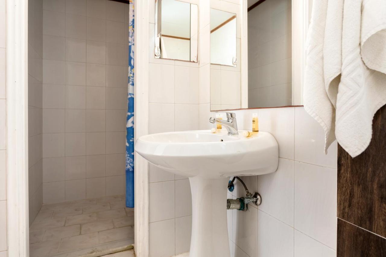 Holidays Studios & Apartments ลากานาส ภายนอก รูปภาพ
