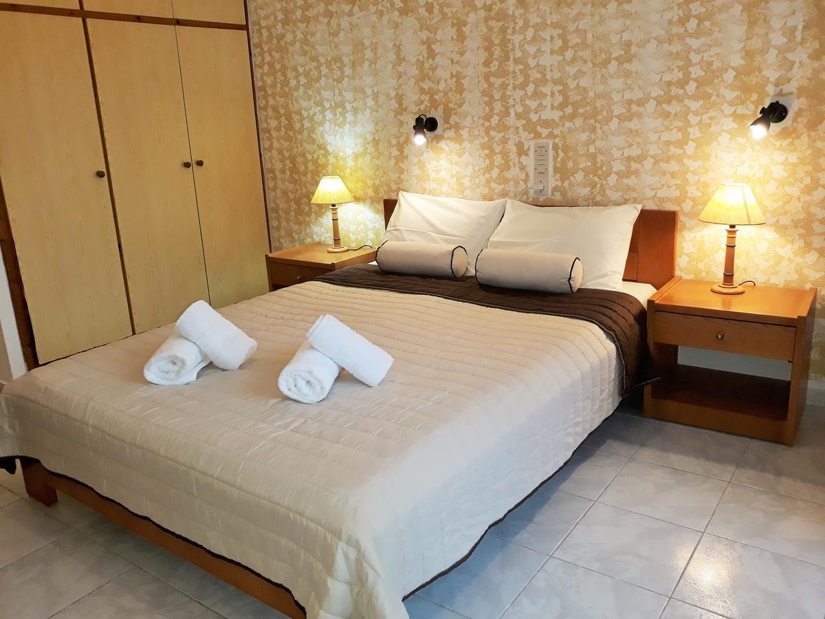 Holidays Studios & Apartments ลากานาส ภายนอก รูปภาพ