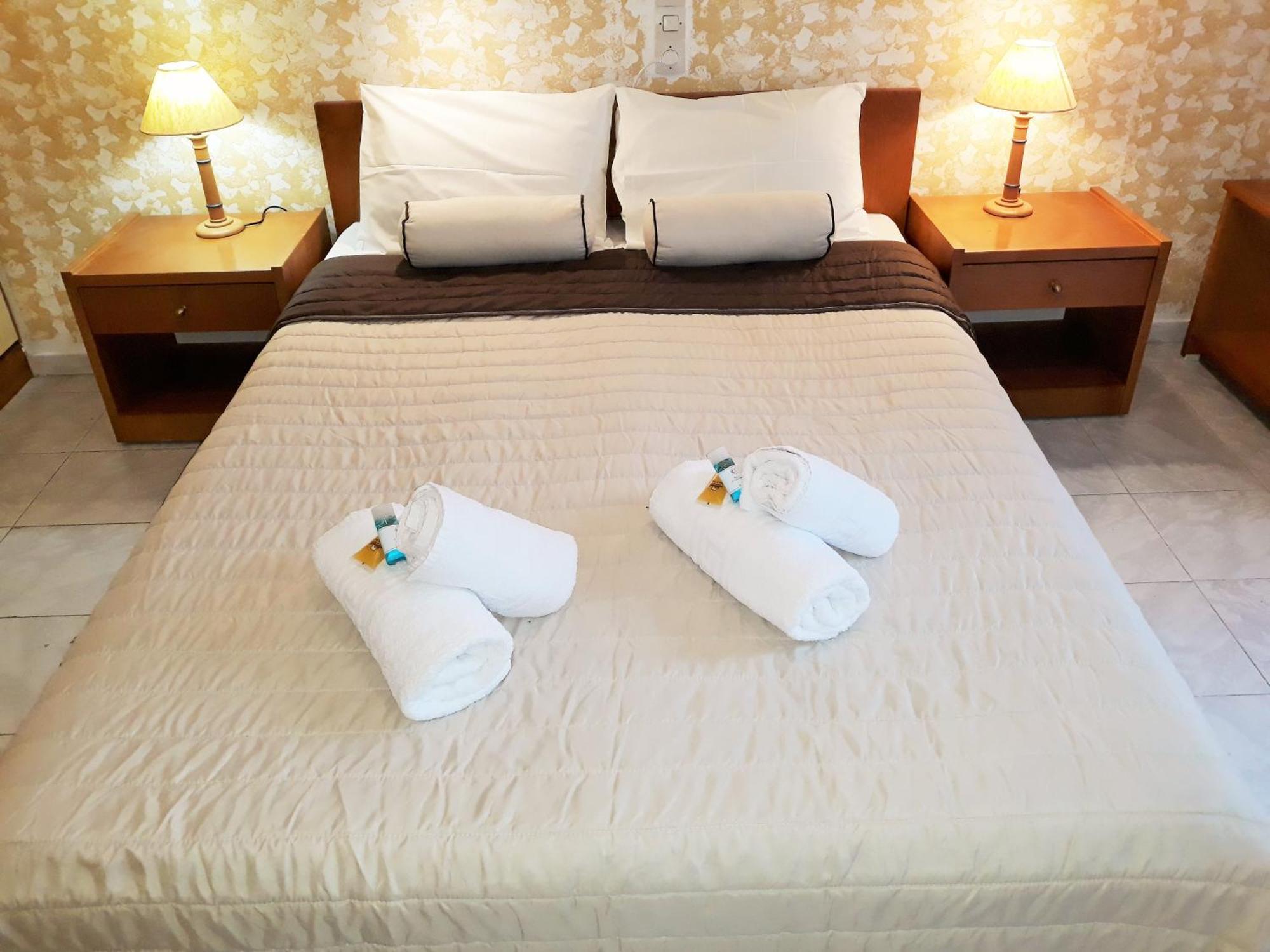 Holidays Studios & Apartments ลากานาส ภายนอก รูปภาพ